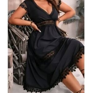 SHEIN Black Lace Trim Midi Dress